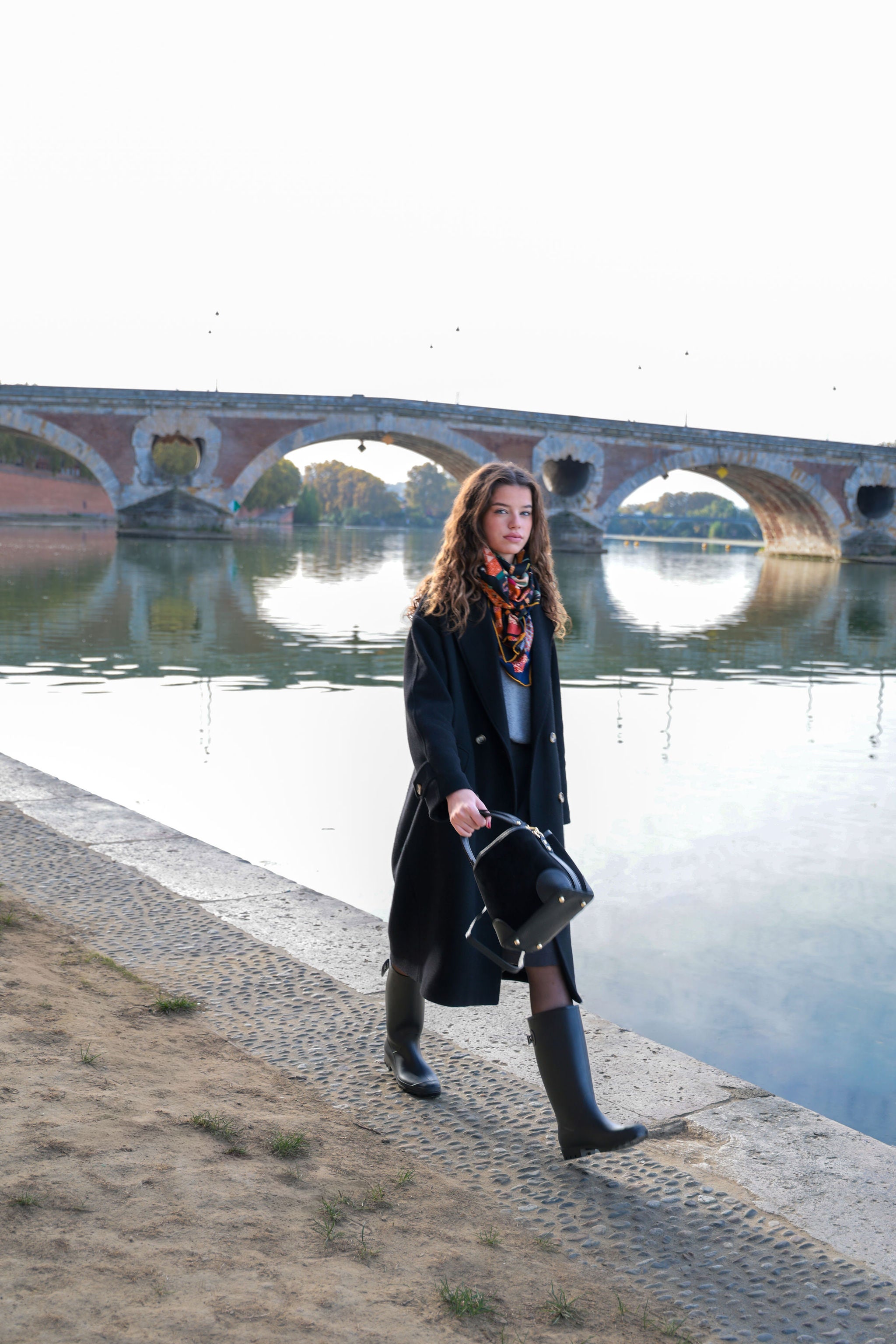 Bolso Mélusine trenzado en color camello