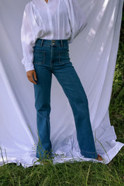 Jean flare Elena