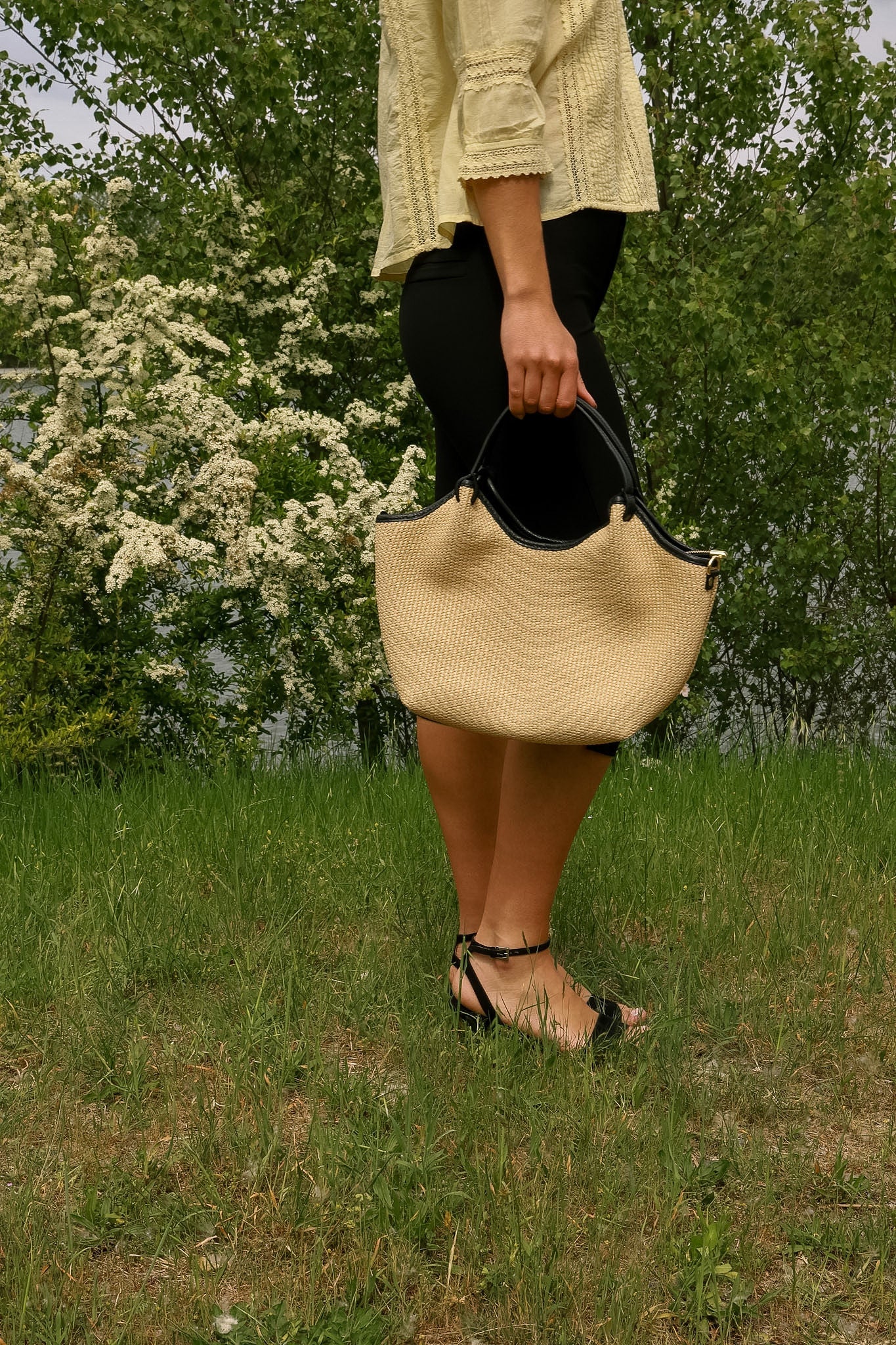 Bolso Mélusine trenzado en color camello