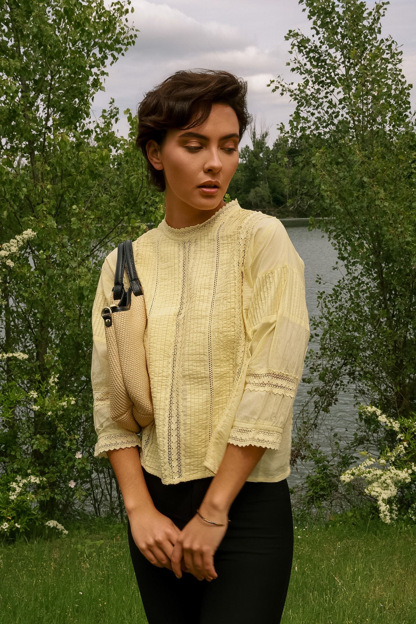 Blouse Emma butter yellow