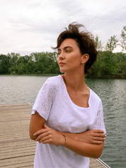 Blusa con bordado inglés de Kate
