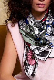 Maxi Foulard Soie Pivoine noires