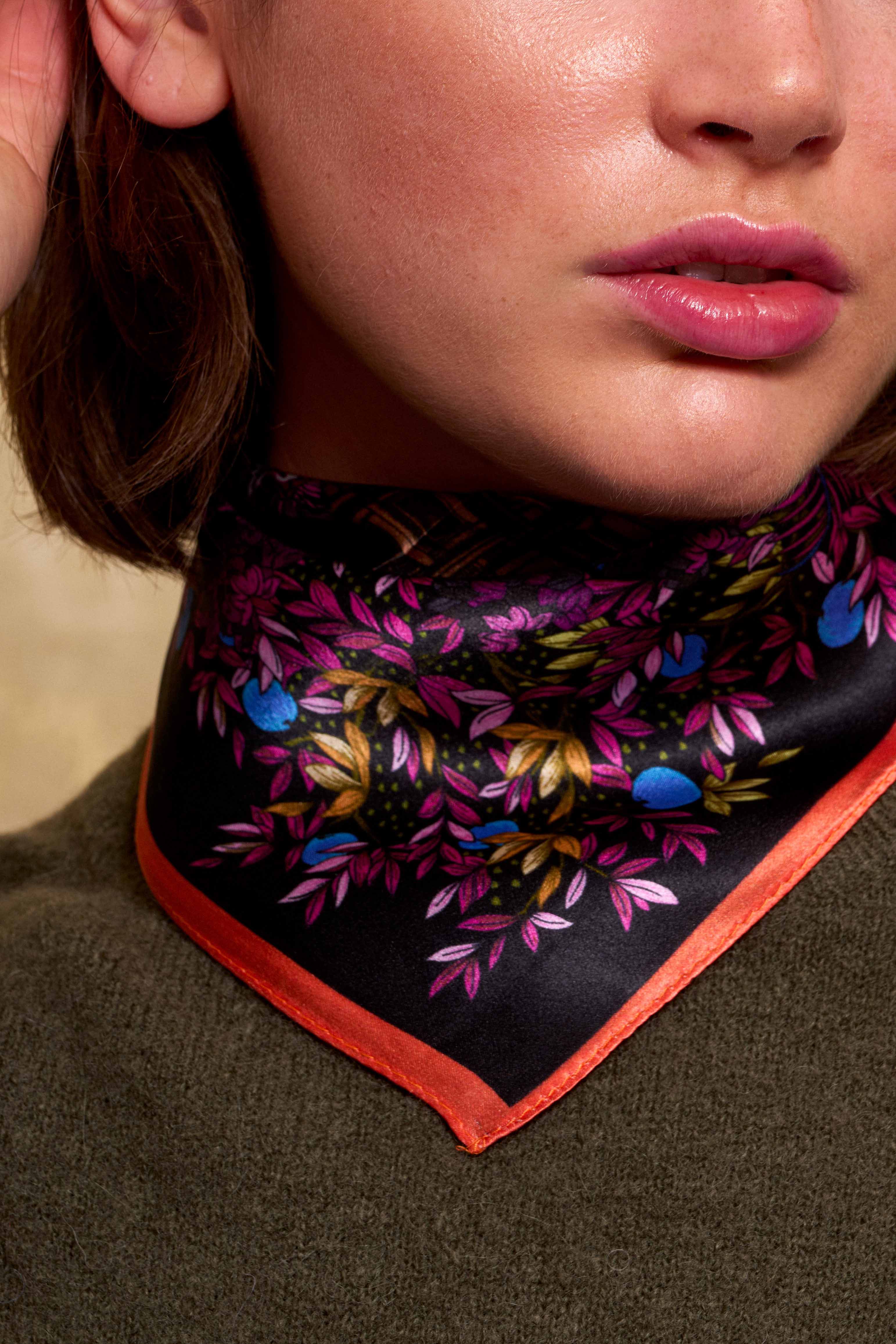 Secret Savannah Scarf