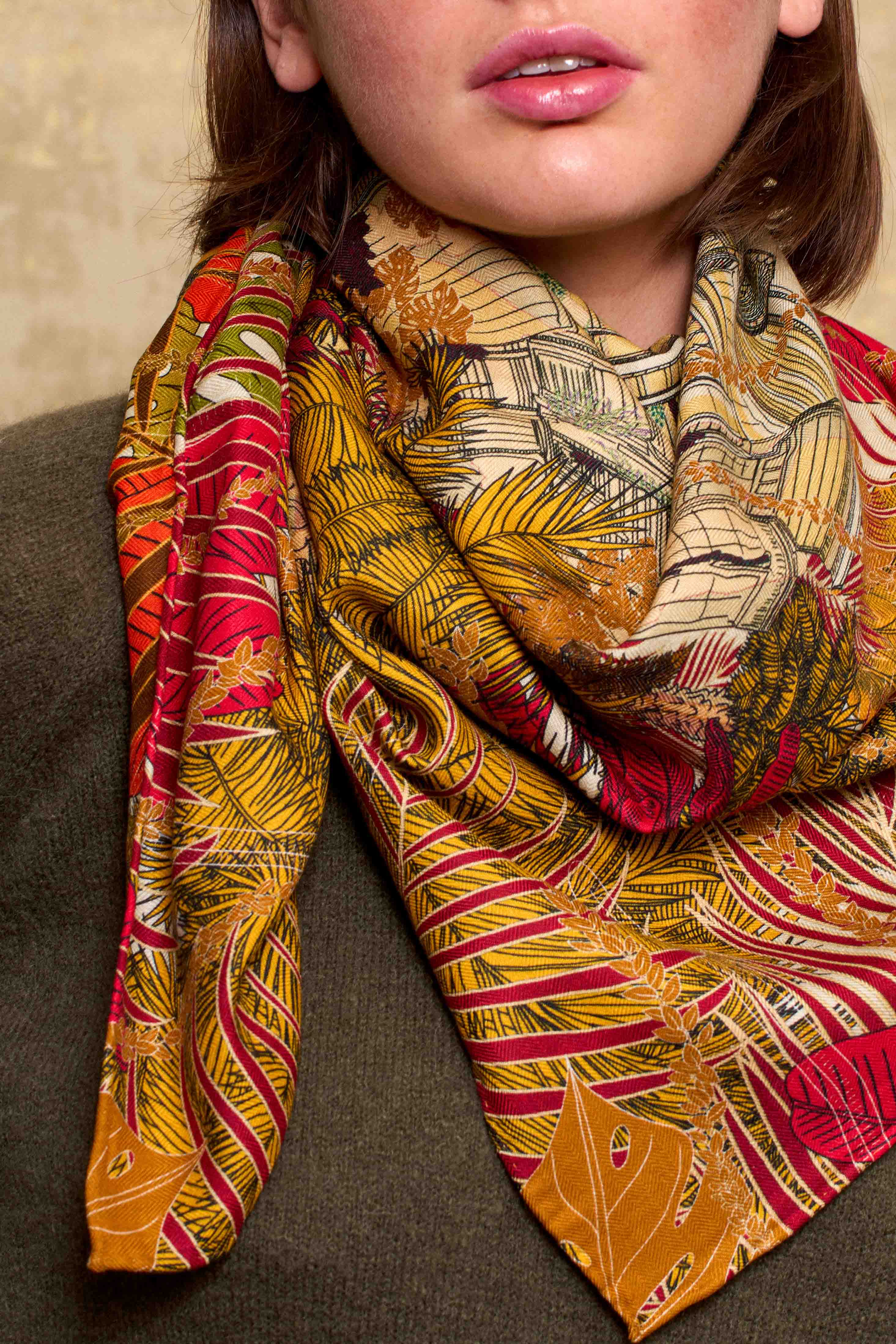 Maxi Wool &amp; Silk Scarf Sweet Flowers