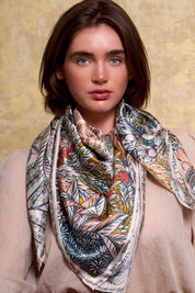 Maxi Foulard Soie Panthère de nuit multicolore