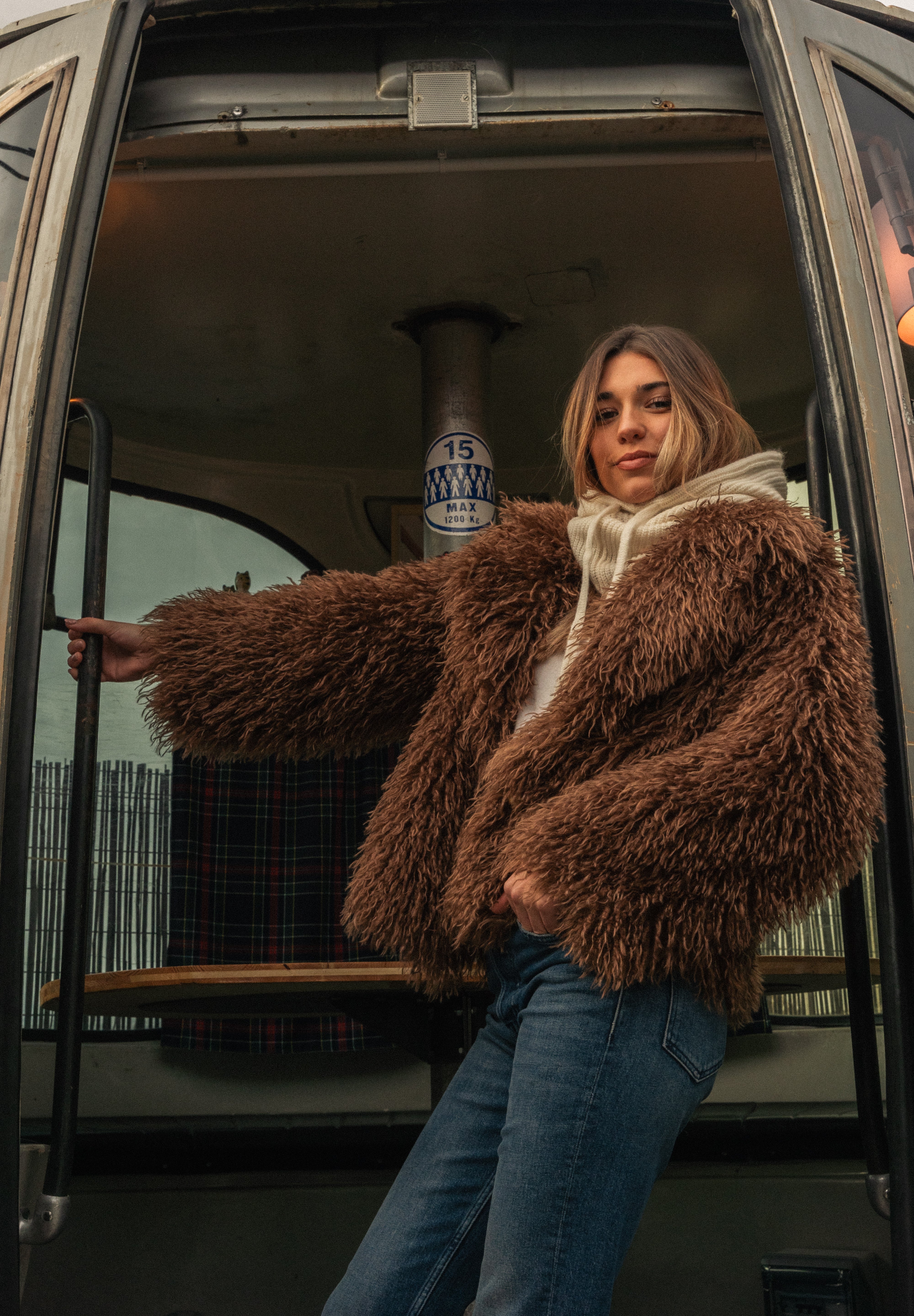 Manteau en fausse fourrure Polux